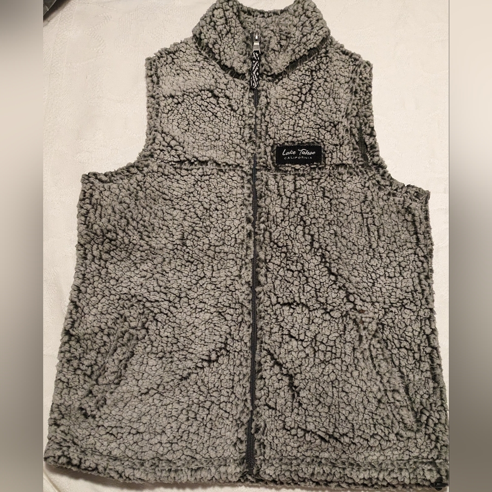Artisans furry vest